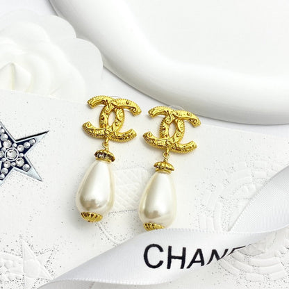 18K CC Pearl Pendant Gold Earrings