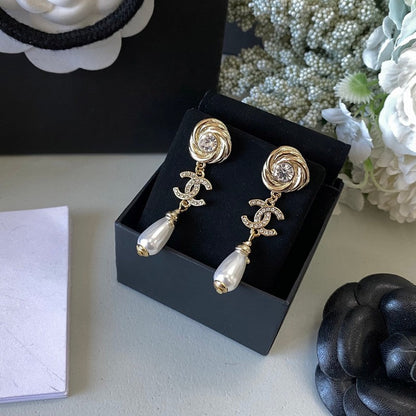18K CC Camellia Diamond Earrings