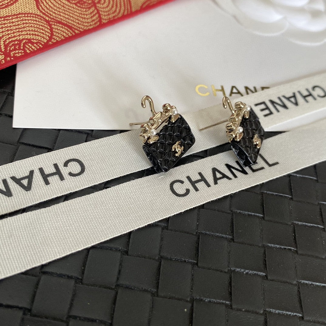 18K CC Classic Bag Pendant Earrings