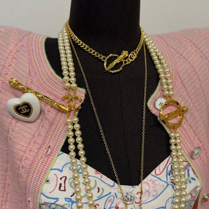 18K CC 25K Pen Choker Necklace