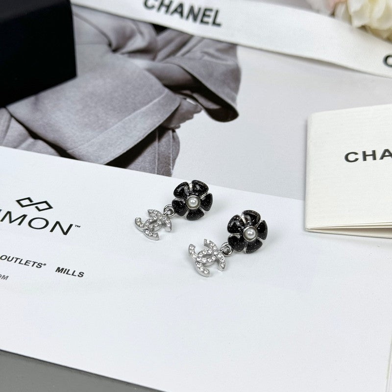 18K CC 26C Diamond Black Camellia Earrings