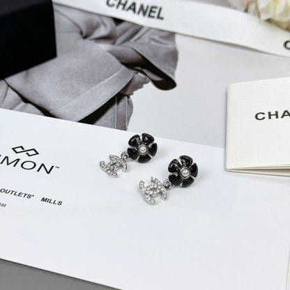 18K CC 26C Diamond Black Camellia Earrings